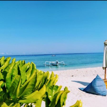 Sunset Beach Bungalow Gili Meno Buitenkant foto