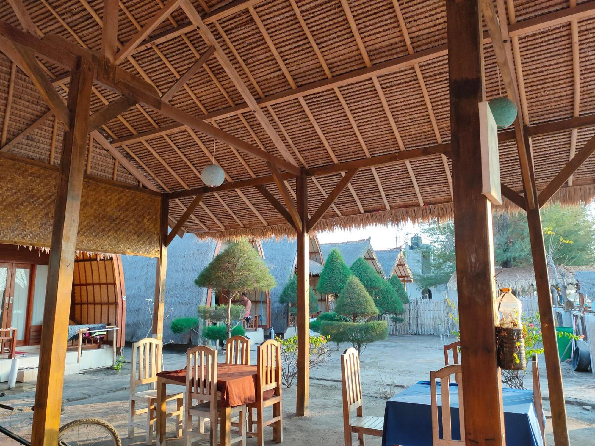 Sunset Beach Bungalow Gili Meno Buitenkant foto