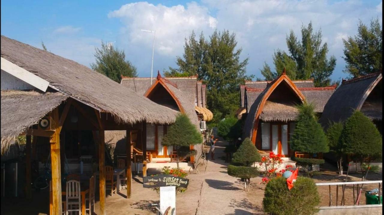 Sunset Beach Bungalow Gili Meno Buitenkant foto