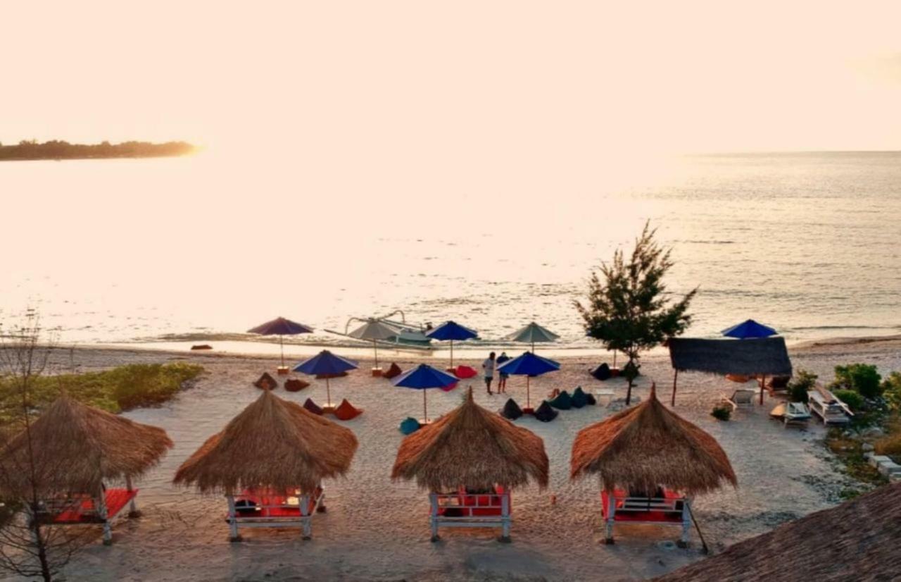 Sunset Beach Bungalow Gili Meno Buitenkant foto