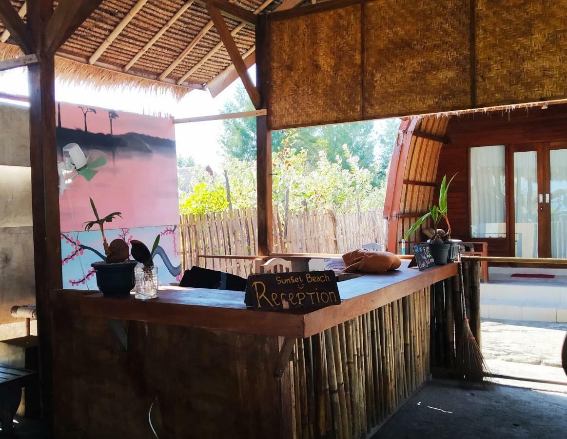 Sunset Beach Bungalow Gili Meno Buitenkant foto